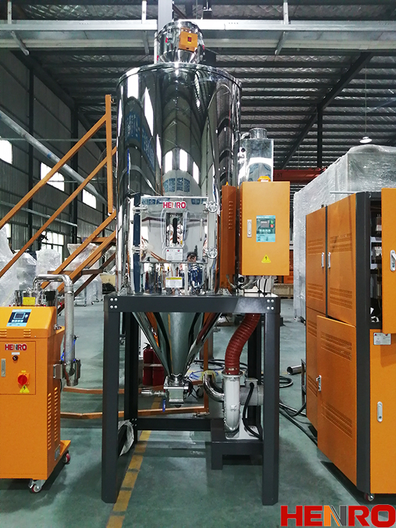 塑料結(jié)晶機(jī)和干燥機(jī)的區(qū)別 塑料結(jié)晶機(jī)和干燥機(jī)的區(qū)別